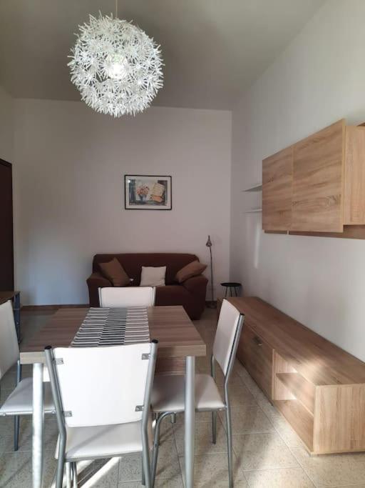 Appartamento In Villa Con Pineta Leporano Luaran gambar